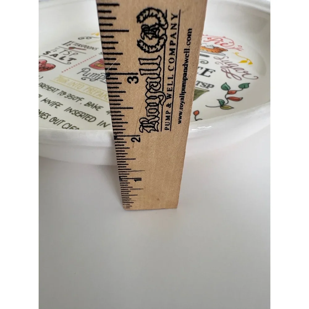 Unbranded ceramic pie